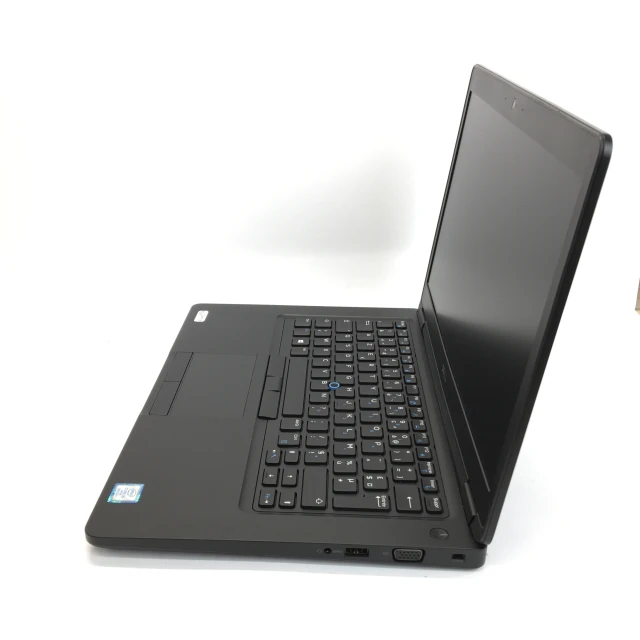 Dell Latitude 5490 8537