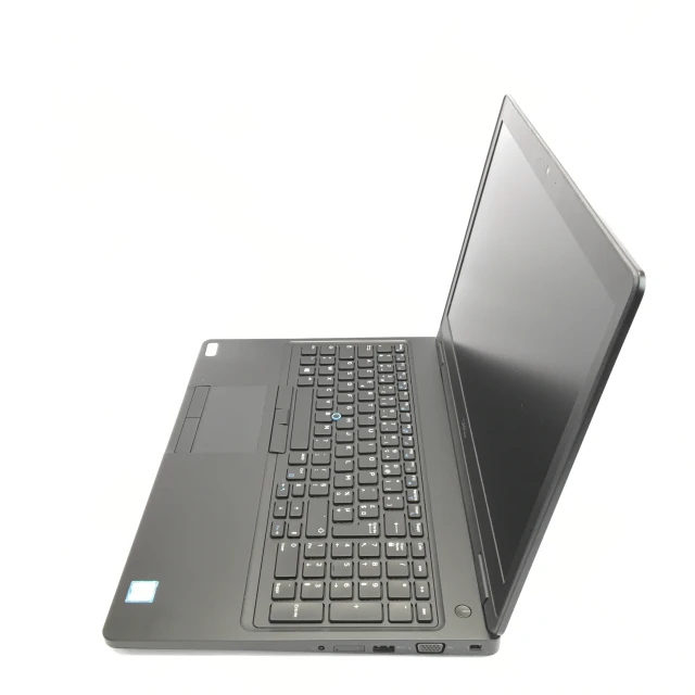 Dell Latitude 5590 9809