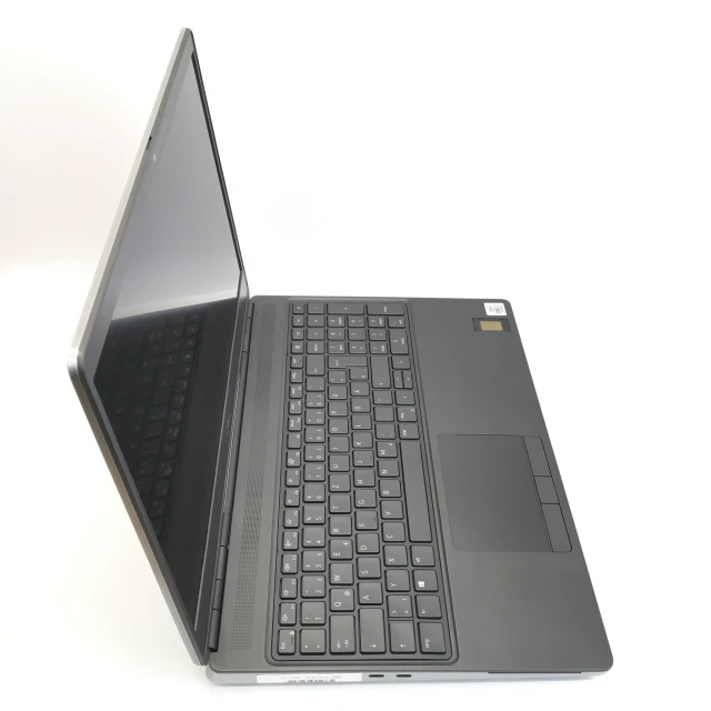 Dell Precision 7550 8902
