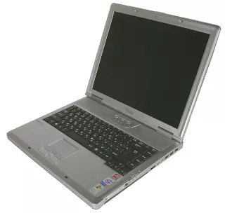 Лаптоп Fujitsu Amilo D 8830 (755ED929)