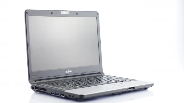 Fujitsu LifeBook S792 67