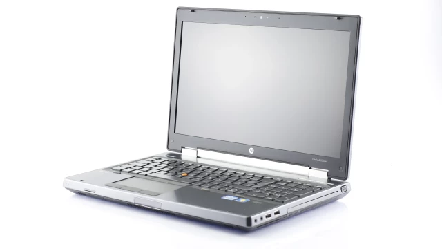 HP EliteBook 8560w 3915