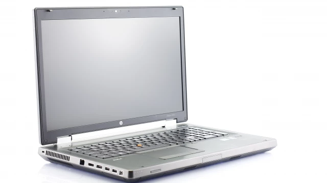 HP EliteBook 8760W 820
