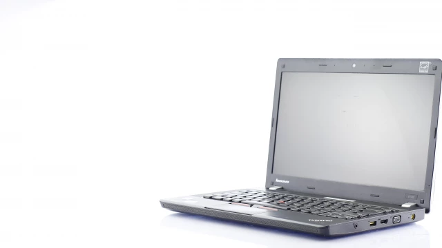 Lenovo ThinkPad Edge E330 934